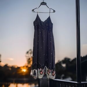 EUC maxi dress with detailing